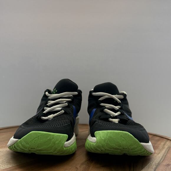 Nike Star Runner 4 Shoes Youth Size 4Y Running Athletic‎ DX7615-004 Sneakers - Picture 2 of 9